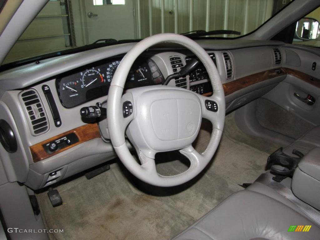 2000 Buick Park Avenue Standard Park Avenue Model Medium Gray Dashboard Photo #38071685