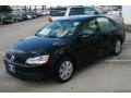 Black - Jetta SE Sedan Photo No. 3