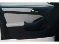 Black - Jetta SE Sedan Photo No. 12