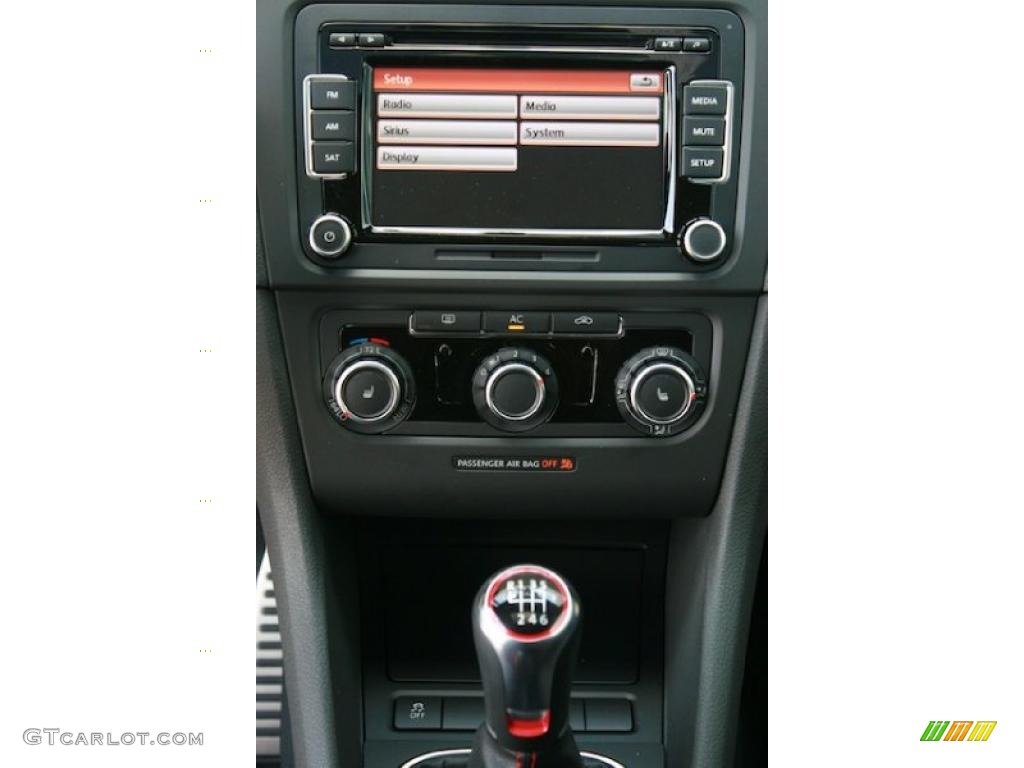 2011 Volkswagen GTI 2 Door Controls Photo #38077927