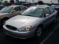 2006 Silver Frost Metallic Ford Taurus SEL  photo #1