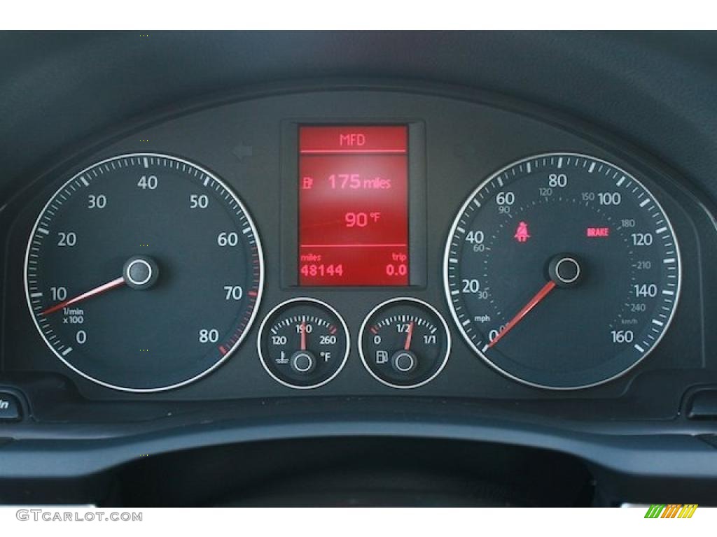 2008 Volkswagen Rabbit 2 Door Gauges Photo #38078387