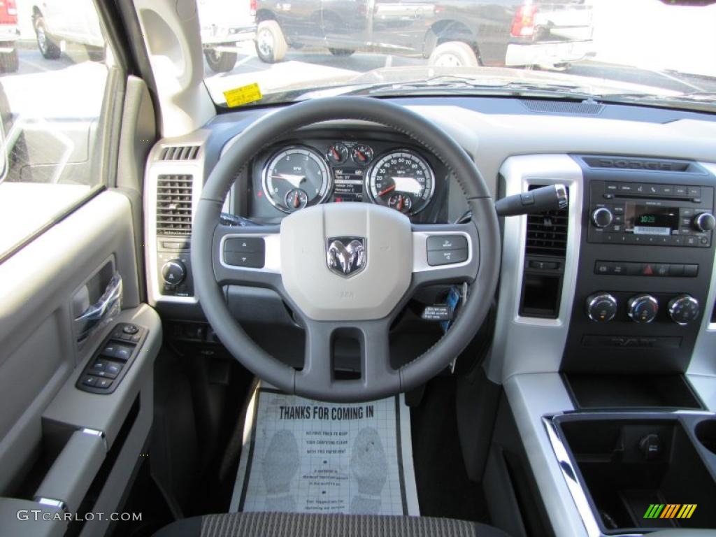 2011 Dodge Ram 3500 HD Big Horn Crew Cab Dually Dashboard Photos