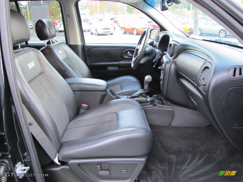 2007 Chevrolet TrailBlazer SS interior Photo #38080399