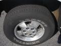 2002 Chevrolet Suburban 1500 LT Wheel and Tire Photo