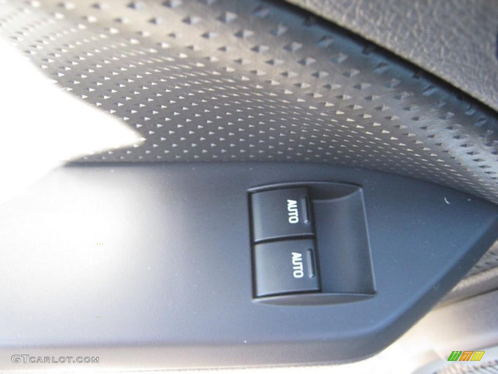 2008 Ford Mustang GT Deluxe Coupe Controls Photo #38082231