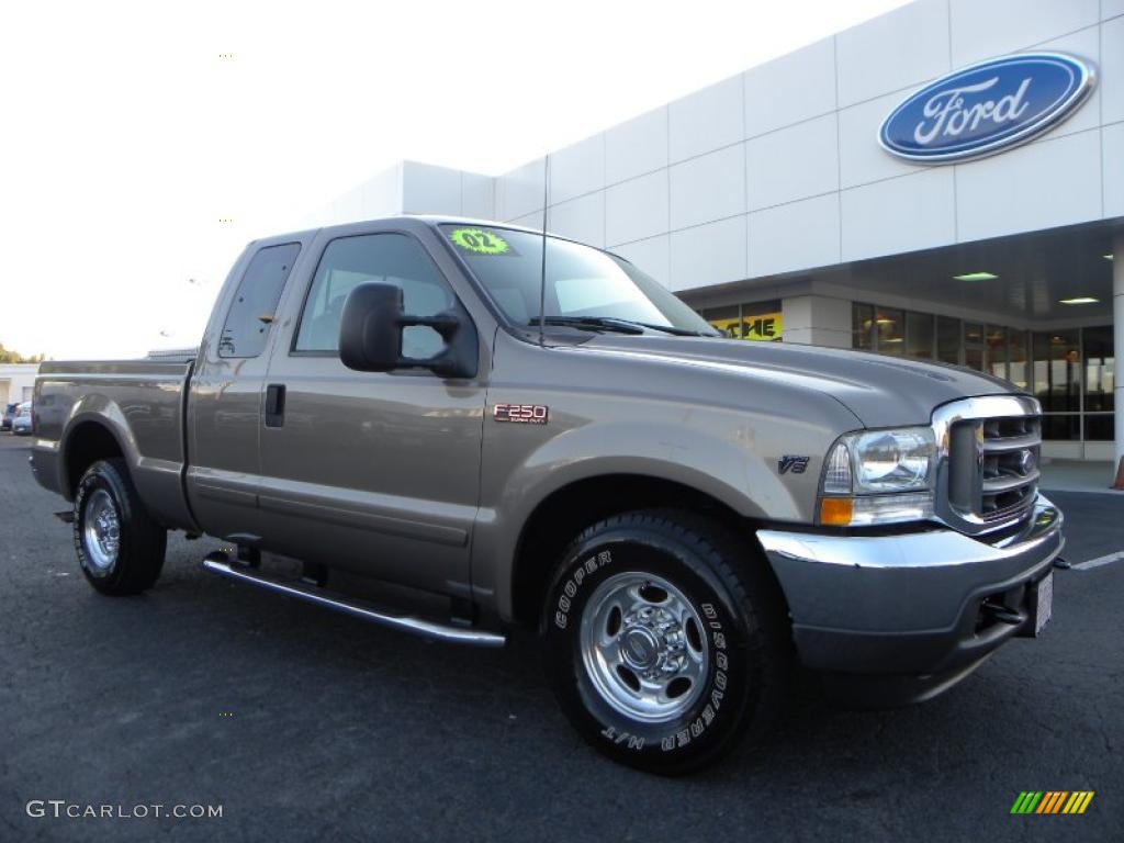 Arizona Beige Metallic Ford F250 Super Duty