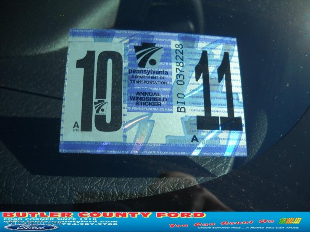 2010 F150 Lariat SuperCrew 4x4 - Dark Blue Pearl Metallic / Medium Stone photo #16