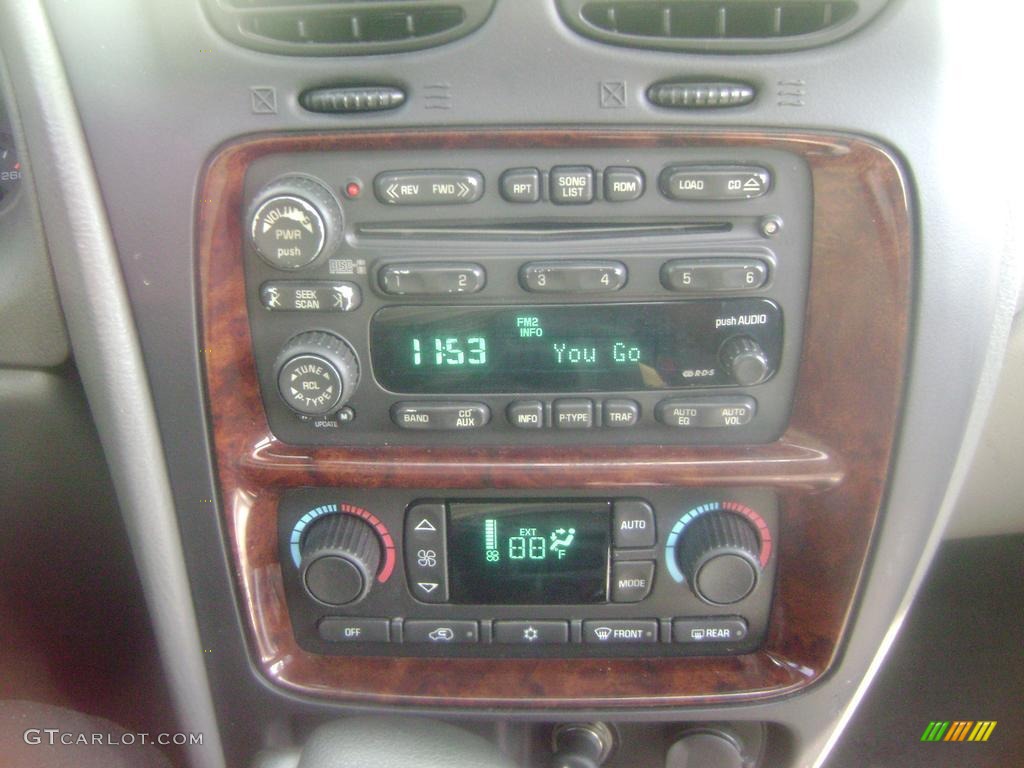 2004 Oldsmobile Bravada AWD Controls Photo #38084818
