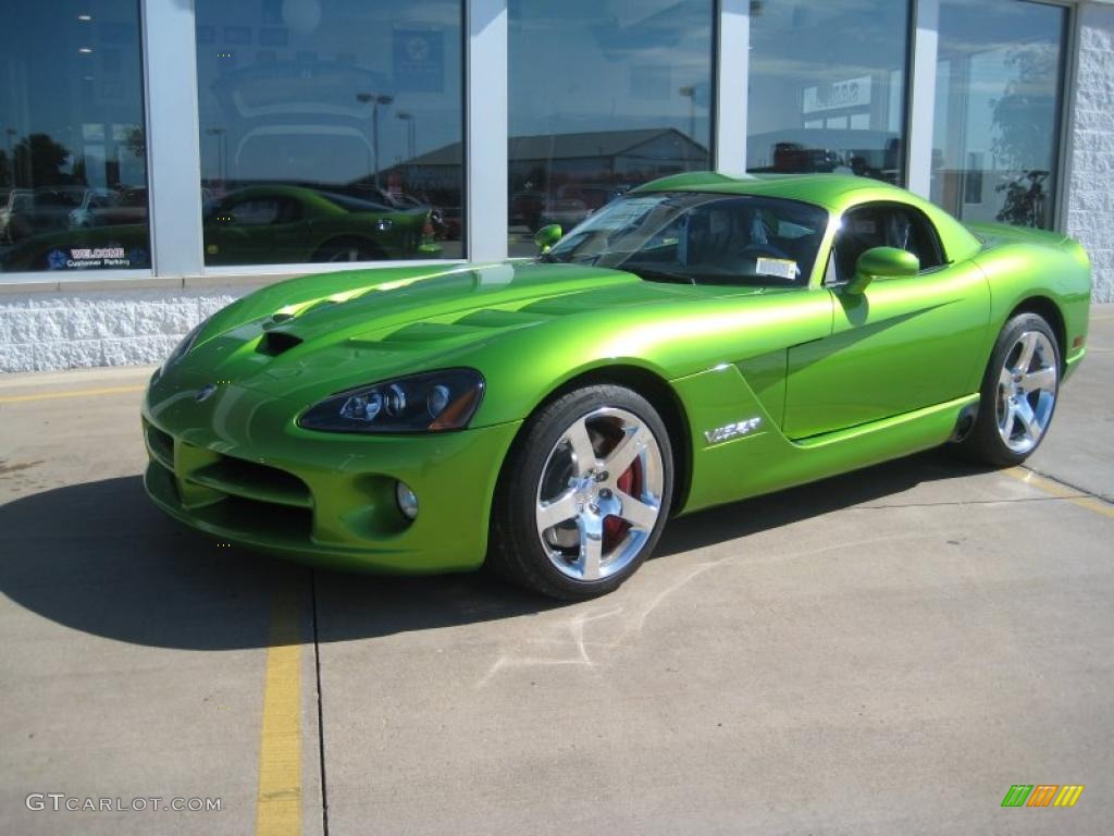 2010 Viper SRT10 Coupe - Viper Snakeskin Green Pearl / Black photo #22