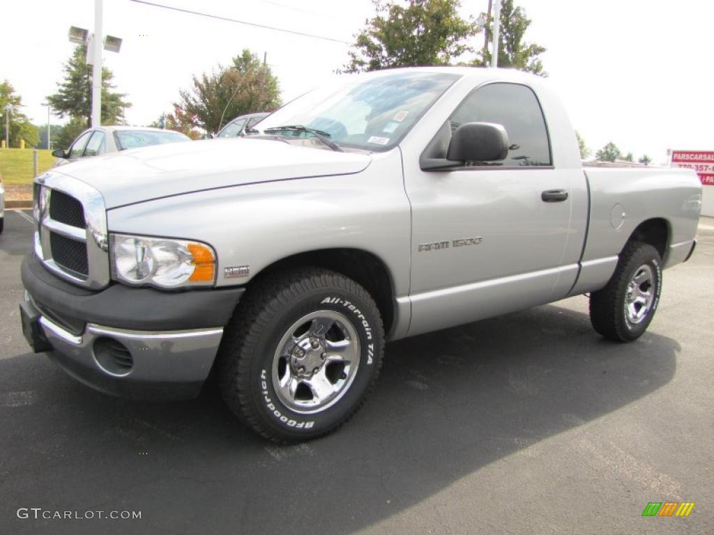 2004 Ram 1500 ST Regular Cab - Bright Silver Metallic / Dark Slate Gray photo #1