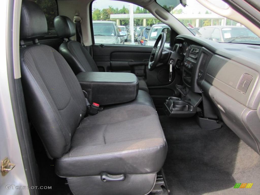 Dark Slate Gray Interior 2004 Dodge Ram 1500 ST Regular Cab Photo #38086019