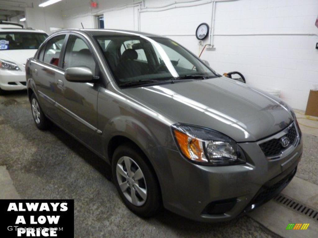 2010 Rio LX Sedan - Titanium / Gray photo #1