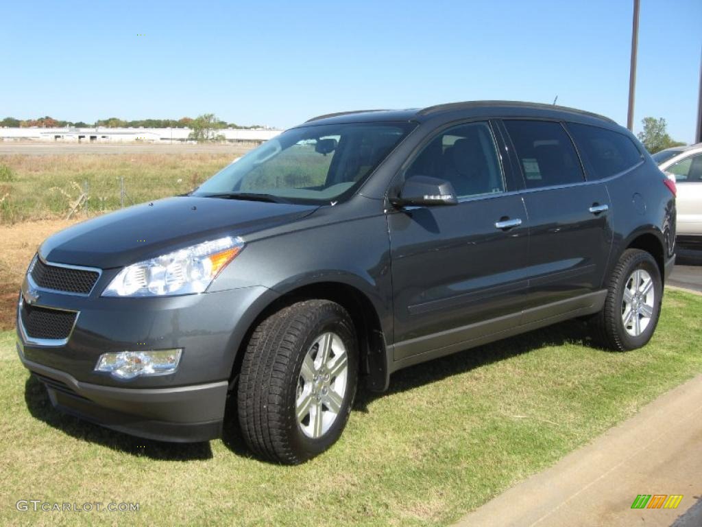 2011 Traverse LT - Cyber Gray Metallic / Dark Gray/Light Gray photo #1