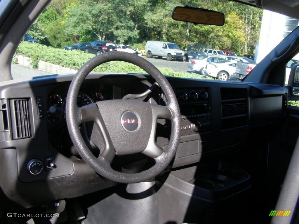 2009 Savana Van 1500 Cargo - Summit White / Medium Pewter photo #9