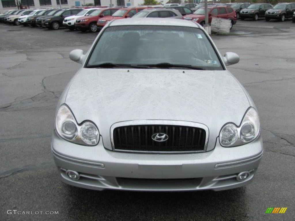 2005 Sonata LX V6 - Bright Silver / Black photo #7