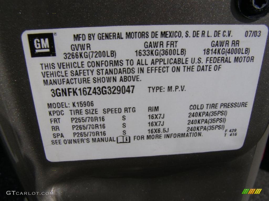 2003 Suburban 1500 LT 4x4 - Light Pewter Metallic / Gray/Dark Charcoal photo #12