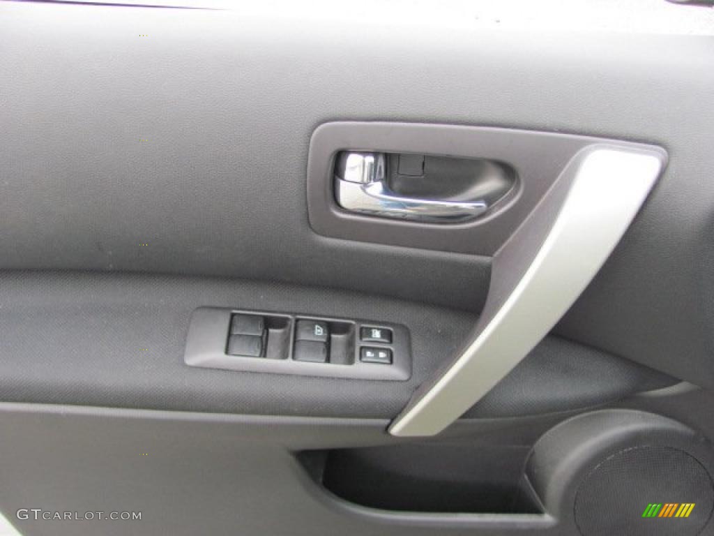 Black Interior 2010 Nissan Rogue S AWD 360 Value Package Photo #38088659