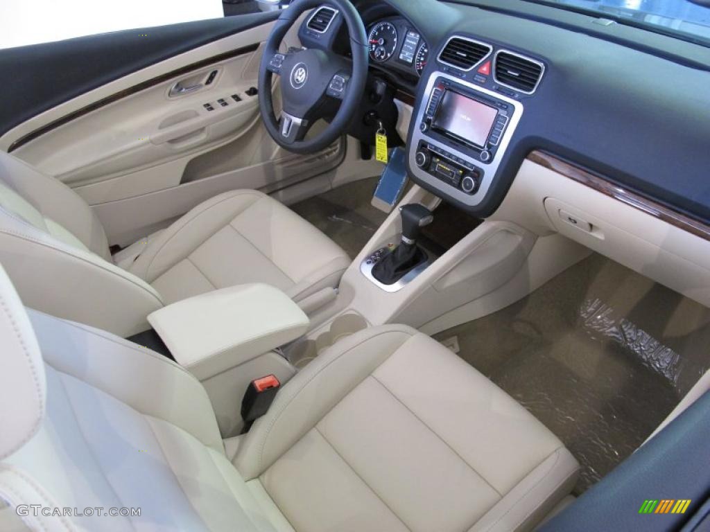 Cornsilk Beige Interior 2011 Volkswagen Eos Lux Photo #38089975