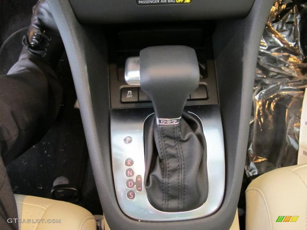 2011 Volkswagen Jetta TDI SportWagen 6 Speed DSG Dual-Clutch Automatic Transmission Photo #38090395