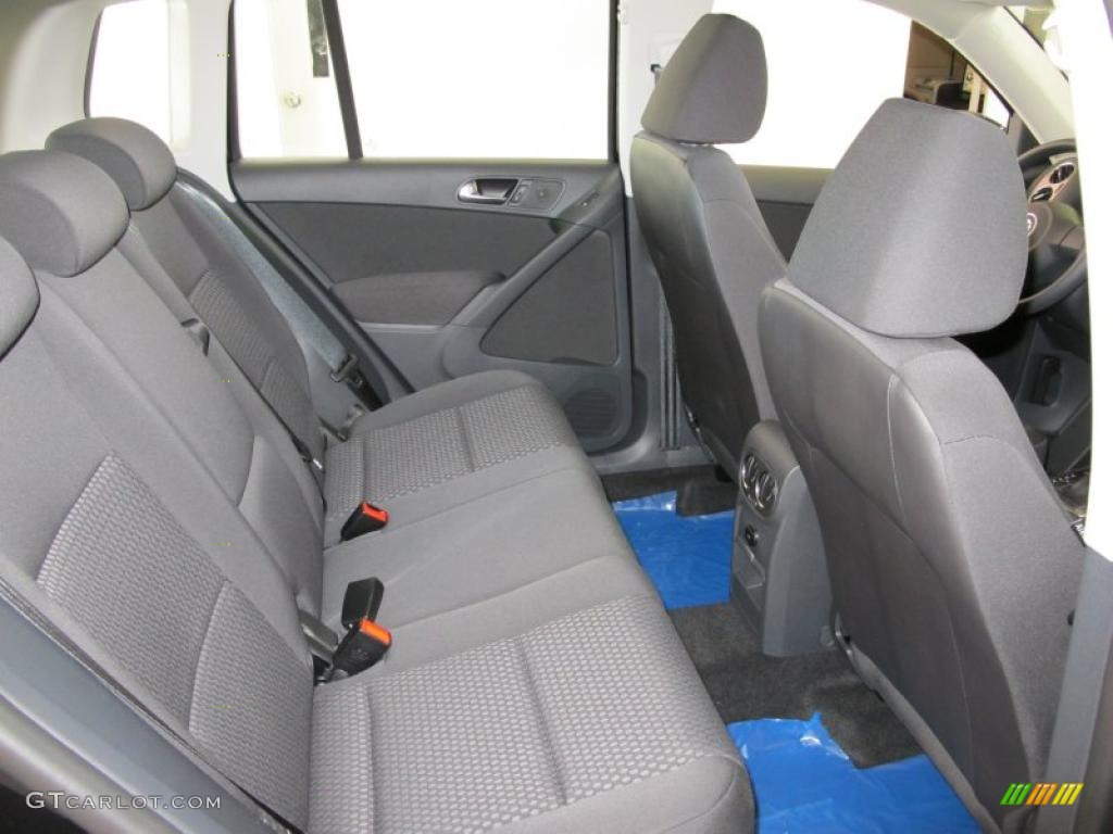 Charcoal Interior 2011 Volkswagen Tiguan S Photo #38090535