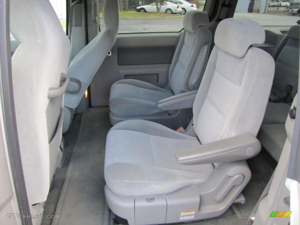 Flint Grey Interior 2004 Ford Freestar SES Photo #38090855