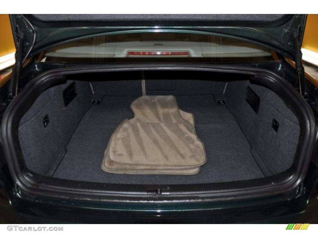 2000 Audi A6 2.8 quattro Sedan Trunk Photo #38091028