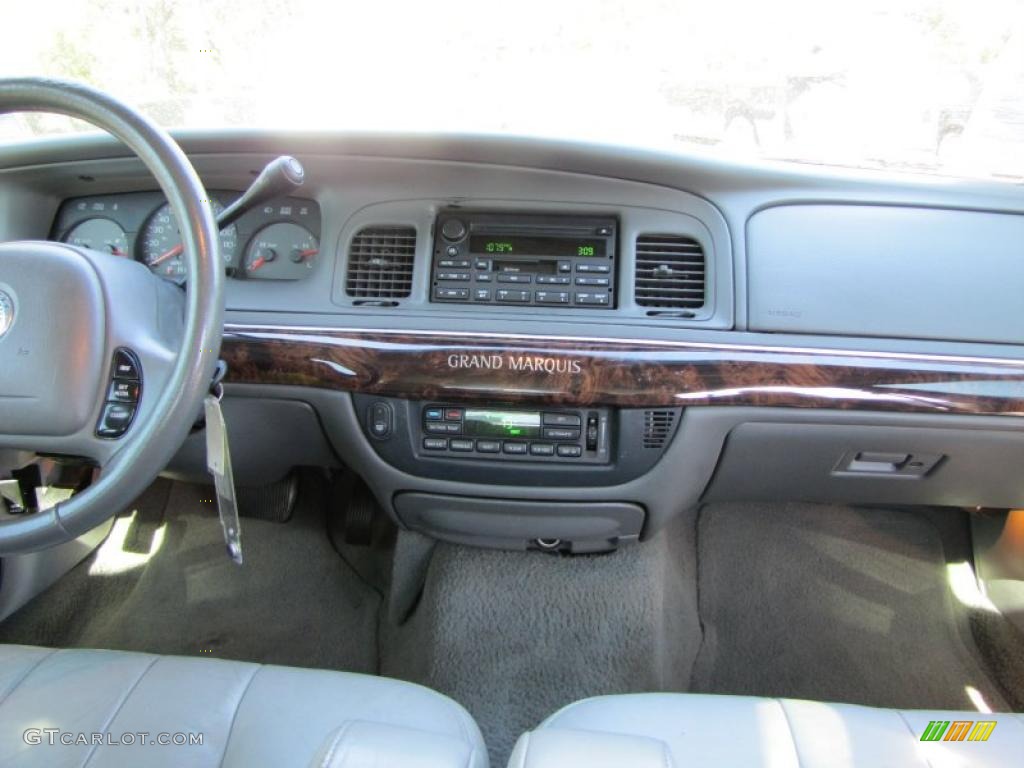 2004 Grand Marquis LS - Silver Birch Metallic / Light Flint photo #10