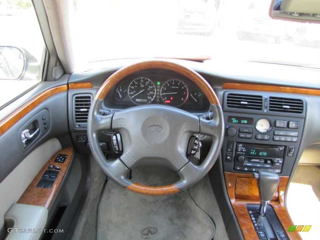 2001 Infiniti Q 45 Touring Controls Photo #38093455