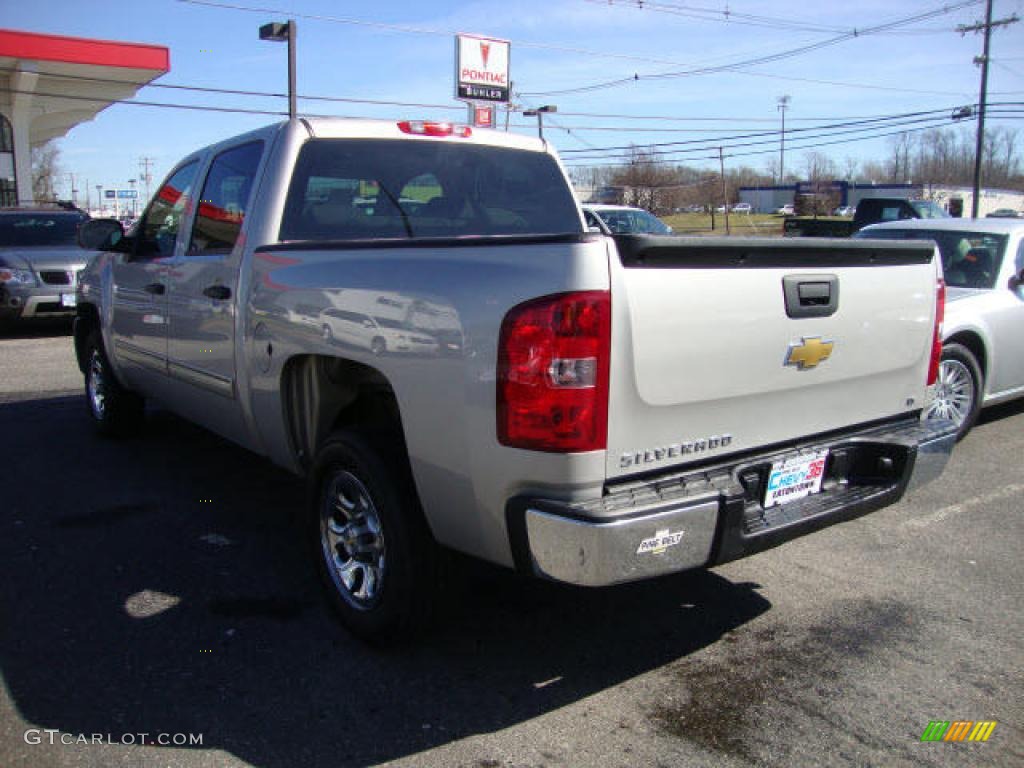 2009 Silverado 1500 LT Crew Cab - Silver Birch Metallic / Light Titanium photo #16