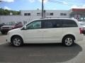 Stone White - Grand Caravan SXT Photo No. 4