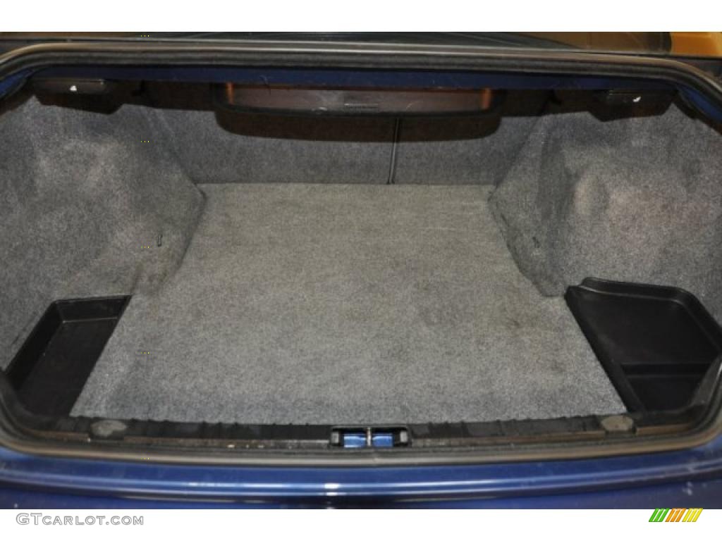 2001 BMW 3 Series 330i Coupe Trunk Photo #38095327