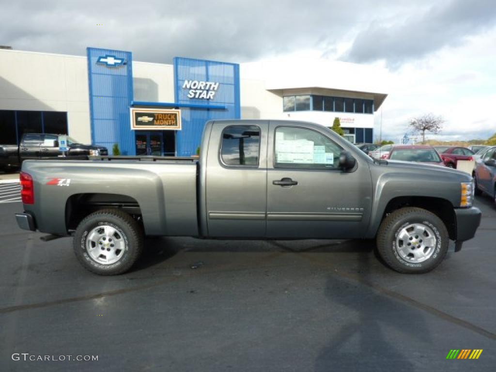 2011 Silverado 1500 LT Extended Cab 4x4 - Steel Green Metallic / Ebony photo #11