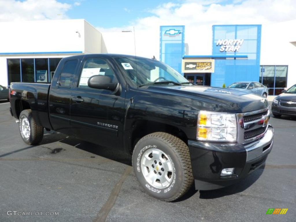 2011 Silverado 1500 LT Extended Cab 4x4 - Black / Ebony photo #1