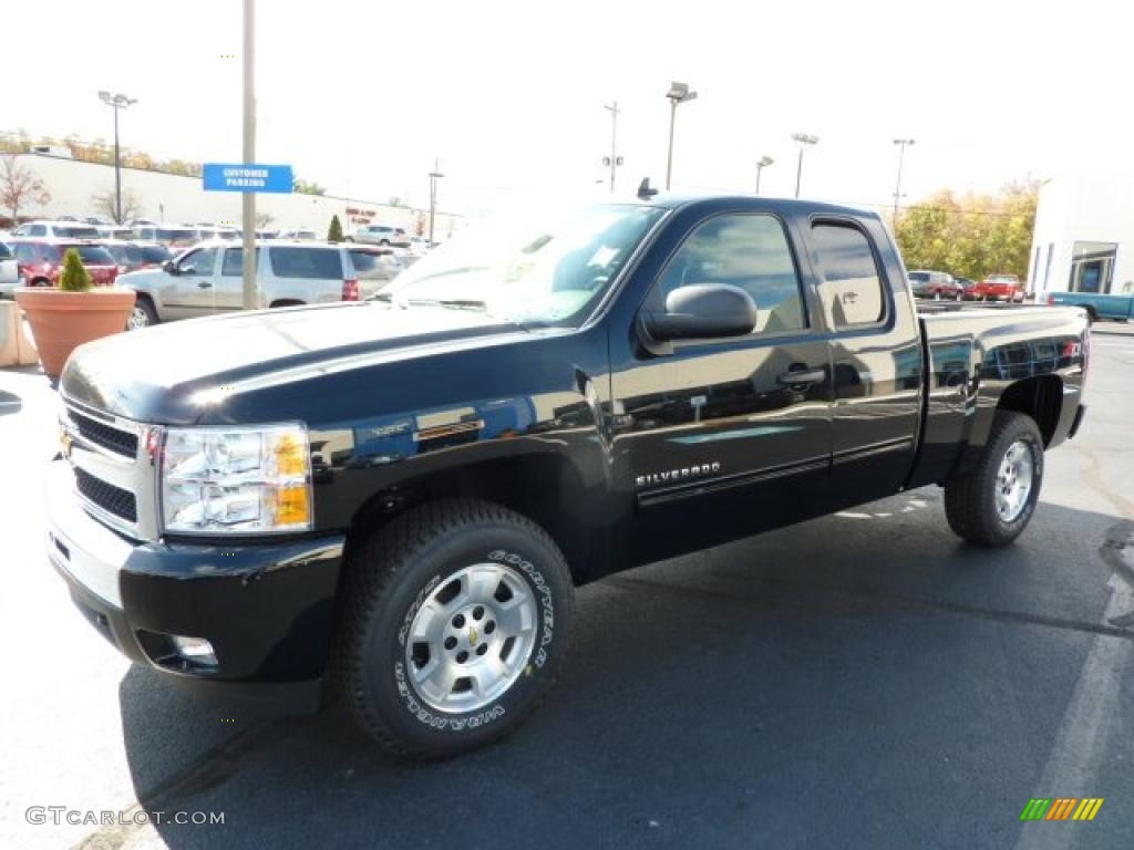 2011 Silverado 1500 LT Extended Cab 4x4 - Black / Ebony photo #3