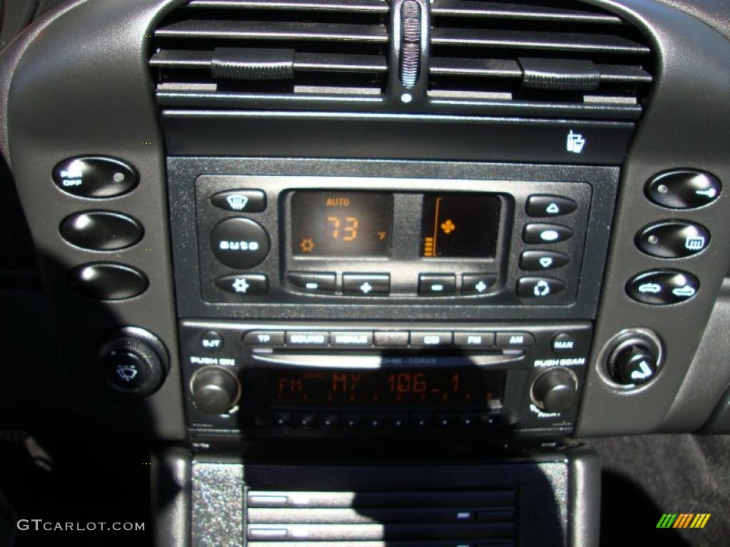 2005 Porsche 911 Carrera Cabriolet Controls Photo #38102619