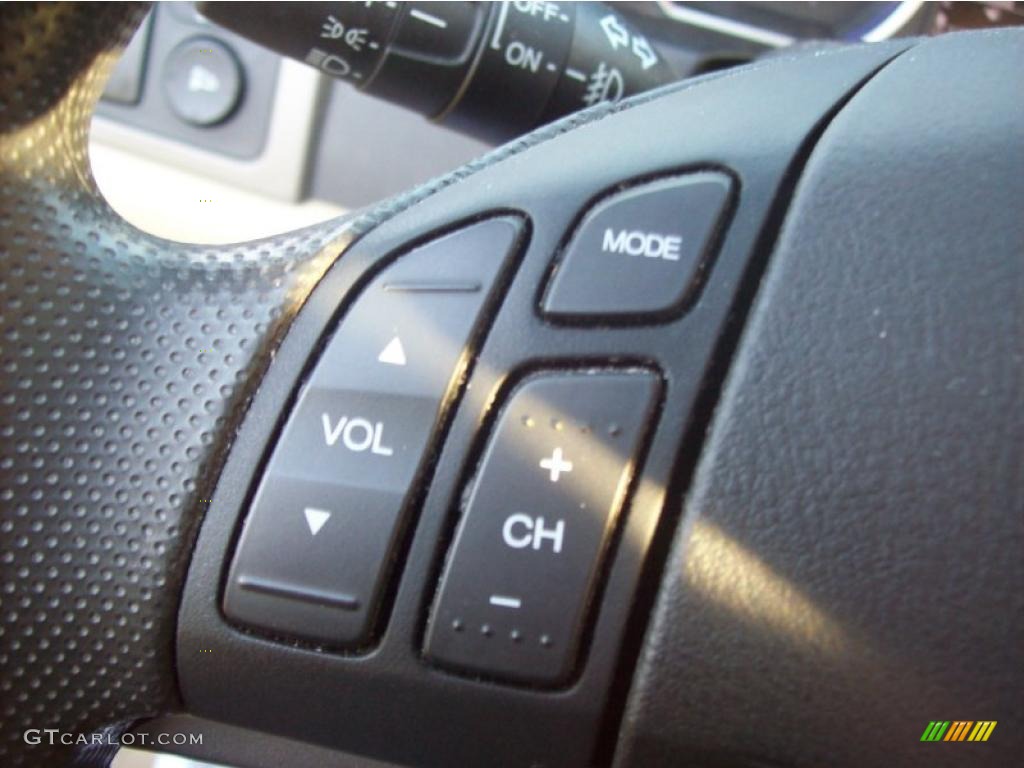 2009 Honda CR-V EX 4WD Controls Photo #38102663