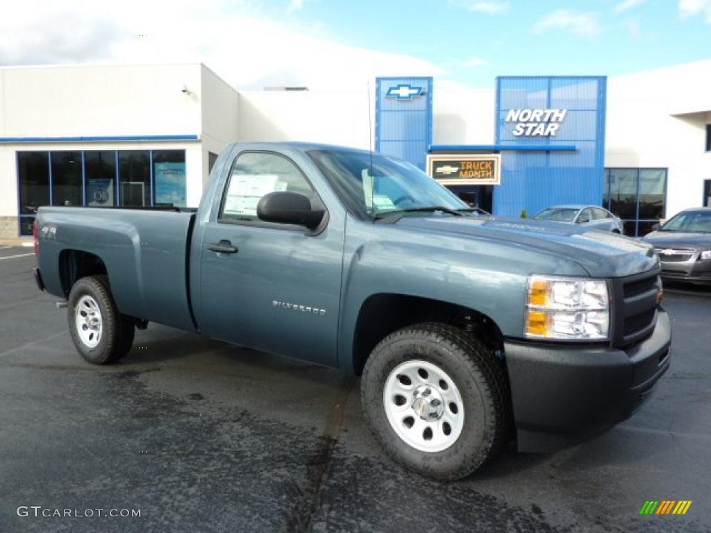 2011 Silverado 1500 Regular Cab 4x4 - Blue Granite Metallic / Dark Titanium photo #1