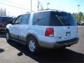2003 Oxford White Ford Expedition Eddie Bauer  photo #2