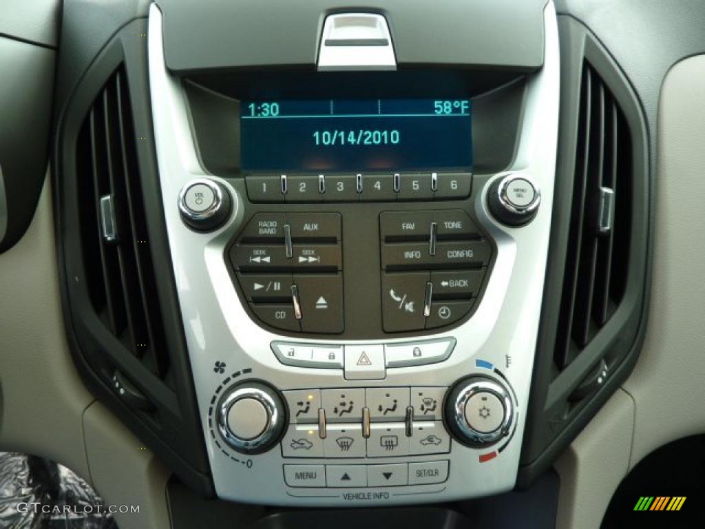 2011 Chevrolet Equinox LT AWD Controls Photo #38105611