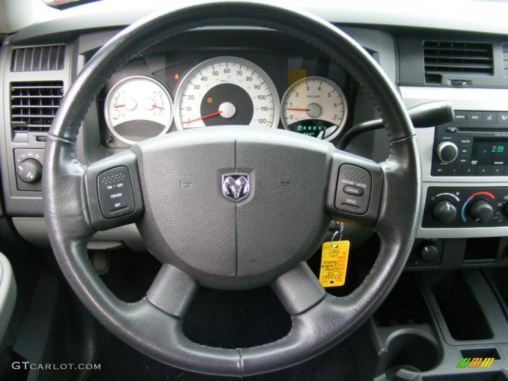2008 Dodge Dakota Laramie Crew Cab 4x4 Dark Slate Gray/Medium Slate Gray Steering Wheel Photo #38107263