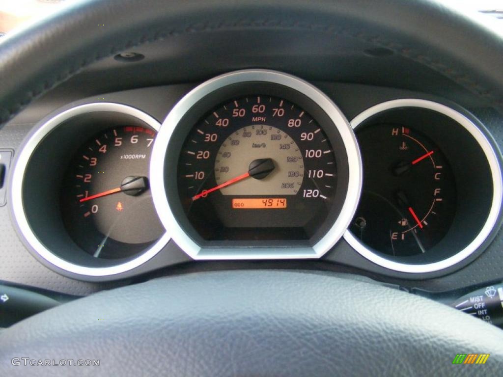 2006 Toyota Tacoma X-Runner Gauges Photo #38108759