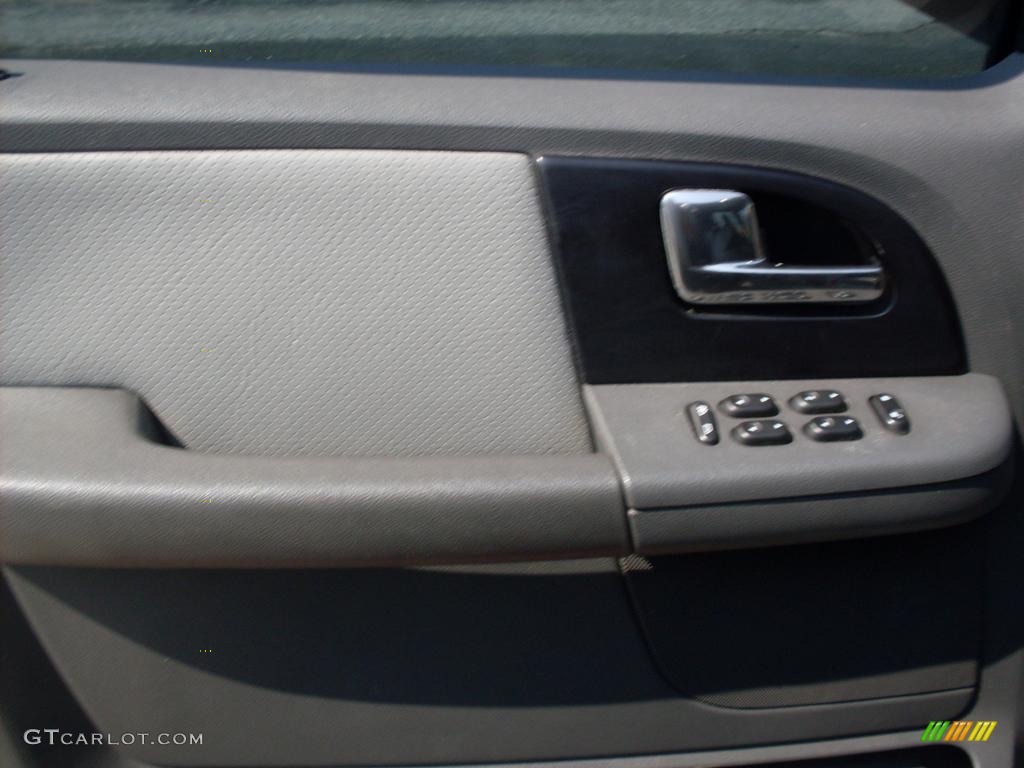 2003 Expedition XLT 4x4 - Silver Birch Metallic / Flint Grey photo #8