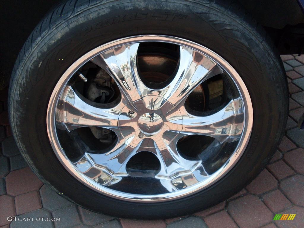 2003 Expedition XLT 4x4 - Silver Birch Metallic / Flint Grey photo #15