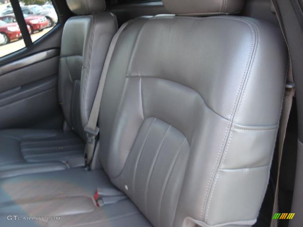 Dark Pewter Interior 2004 GMC Envoy XUV SLT 4x4 Photo #38109615