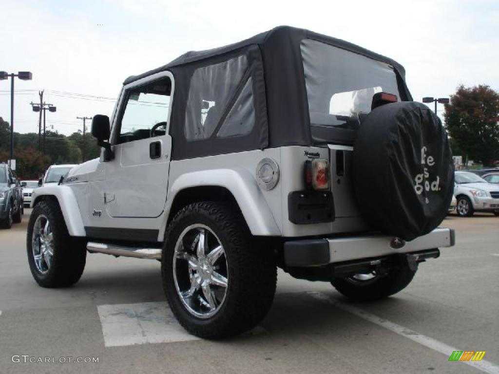 2004 Wrangler Rubicon 4x4 - Bright Silver Metallic / Dark Slate Gray photo #3