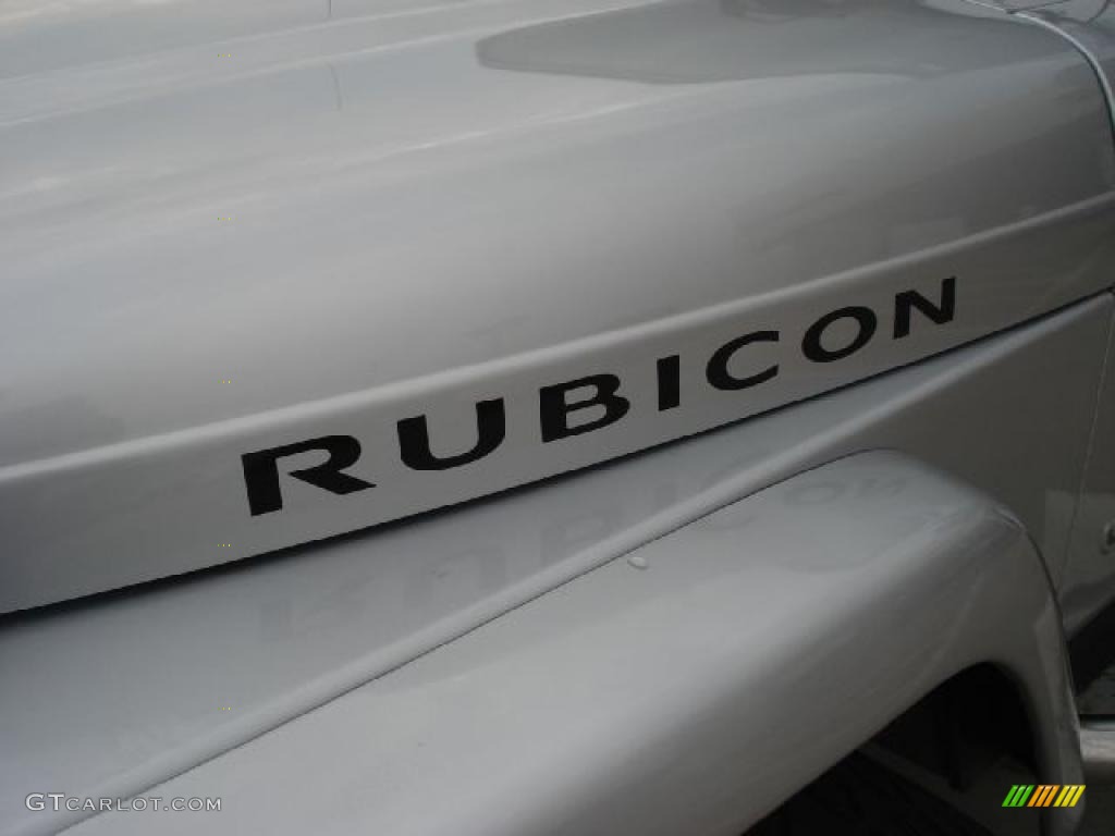 2004 Wrangler Rubicon 4x4 - Bright Silver Metallic / Dark Slate Gray photo #28