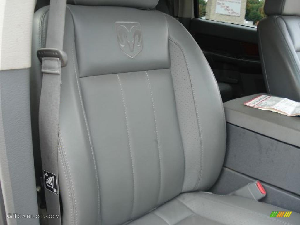 Medium Slate Gray Interior 2006 Dodge Ram 1500 Laramie Mega Cab 4x4 Photo #38110747