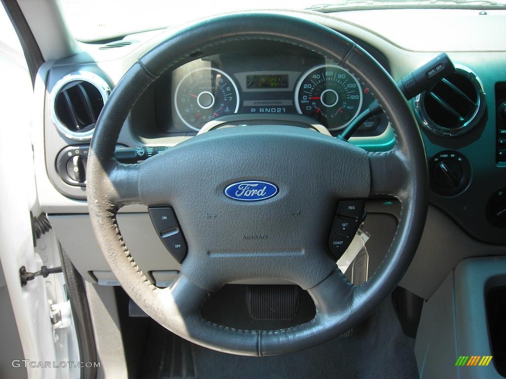 2005 Ford Expedition XLS 4x4 Steering Wheel Photos
