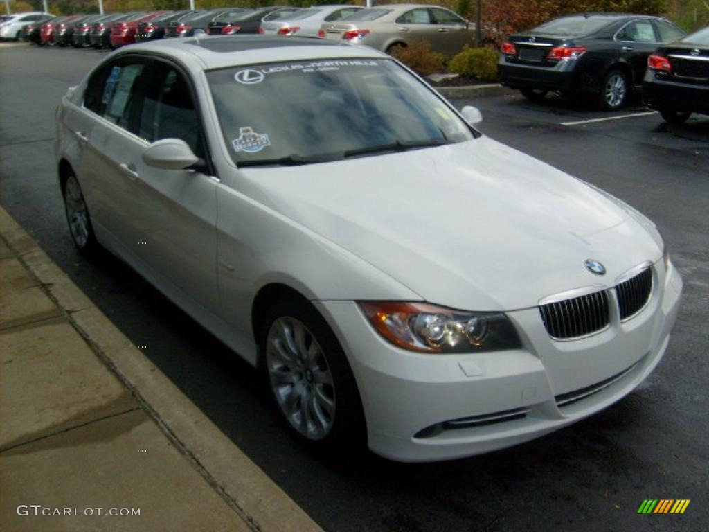 2008 3 Series 335xi Sedan - Alpine White / Black photo #6